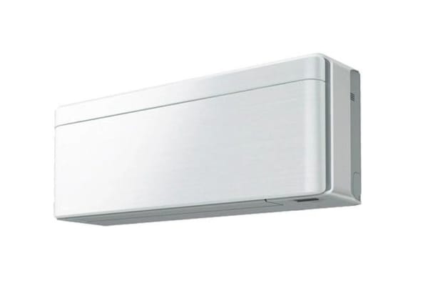 フラットな薄型エアコン