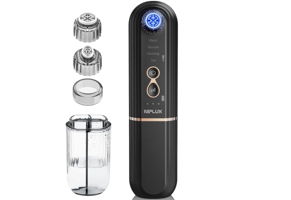 アタッチメントが付属した毛穴吸引器