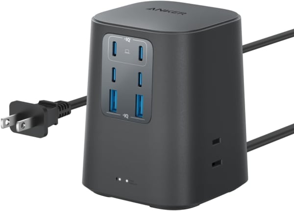 タワー型の急速充電電源タップ