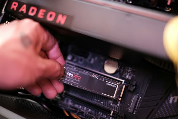 PC本体に搭載されたM.2 SSD