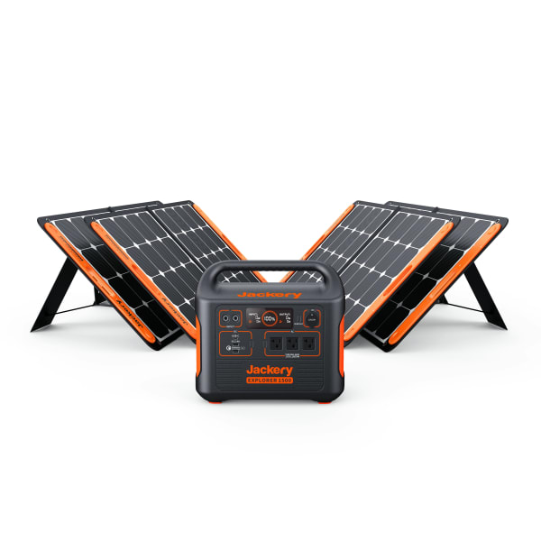 Jackeryのポータブル電源とソーラーパネル