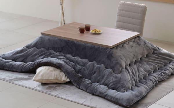 長方形のこたつ