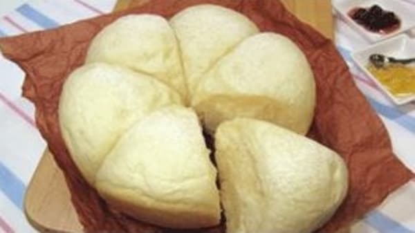 炊飯器で作ったパン