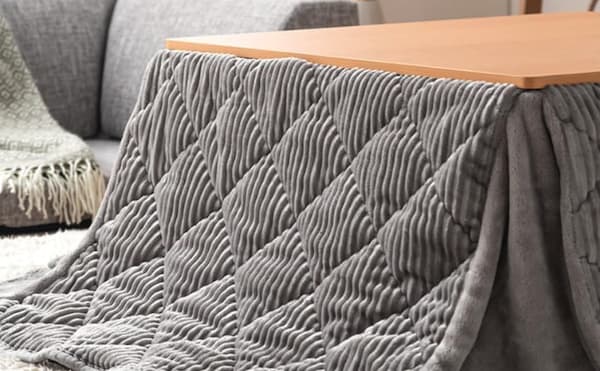 コーデュロイ素材のこたつ