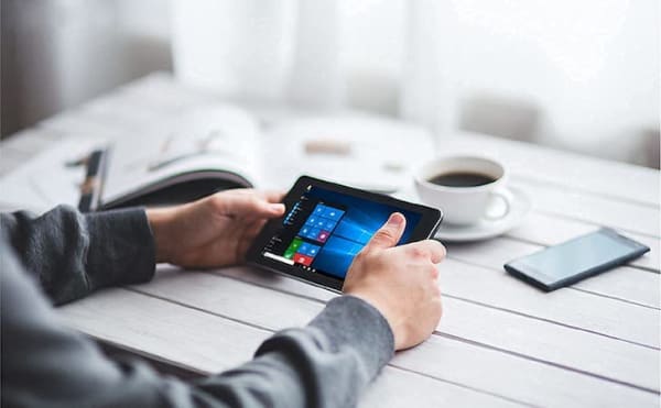 8インチのWindowsタブレット