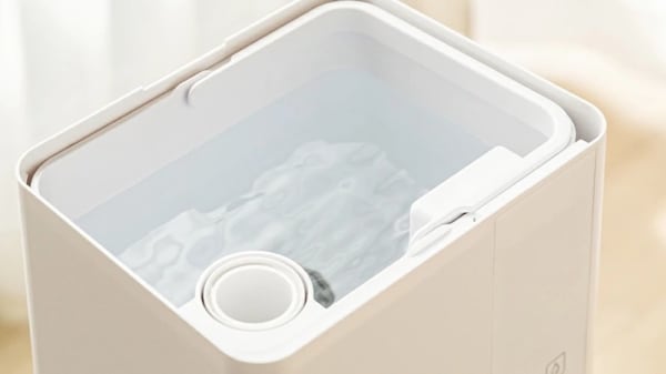 加湿器の吸水タンク