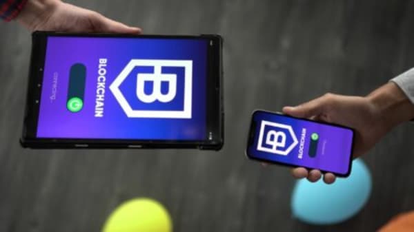 スマホからタブレットへのデータ転送